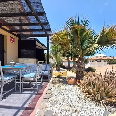 Oasis By The Pool *