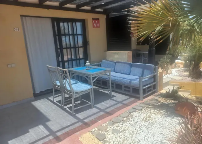 Oasis By The Pool